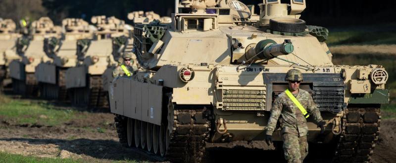 Помощник главы Пентагона Уолландер: Киев должен платить за поставляемое США оружие