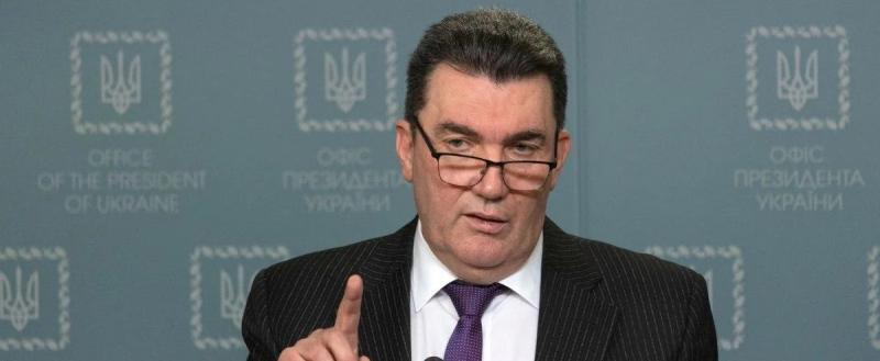 Глава СНБО Украины Данилов: все больше украинцев поддерживают переговоры с Россией