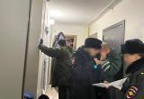 Маленькие дети несколько дней просидели с трупами родителей в квартире в Екатеринбурге