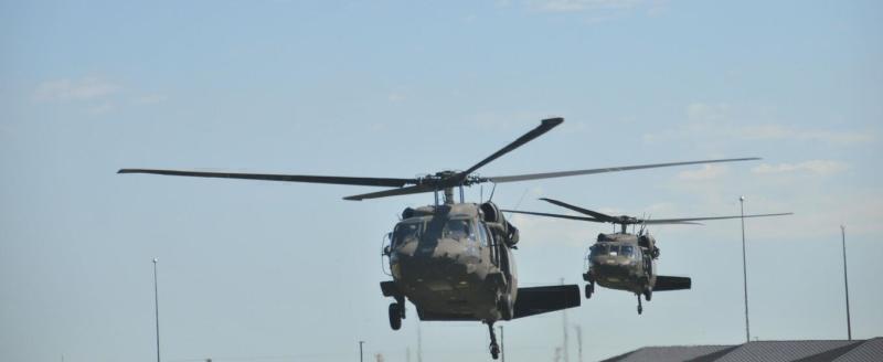 В США при столкновении двух военных самолетов Black Hawk погибли несколько человек