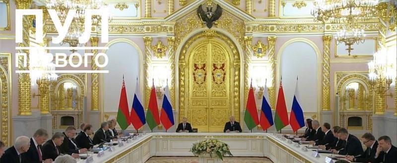 Лукашенко рассказал, что обсуждал с Путиным на встрече в Кремле