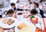 В Беларуси увеличили нормы расходов на питание учеников на 6-11%