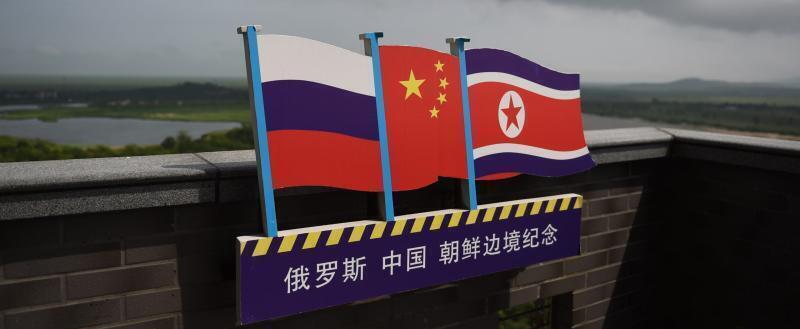InsideOver: Россия, Китай и Северная Корея образовали «треугольник смерти», угрожающий США