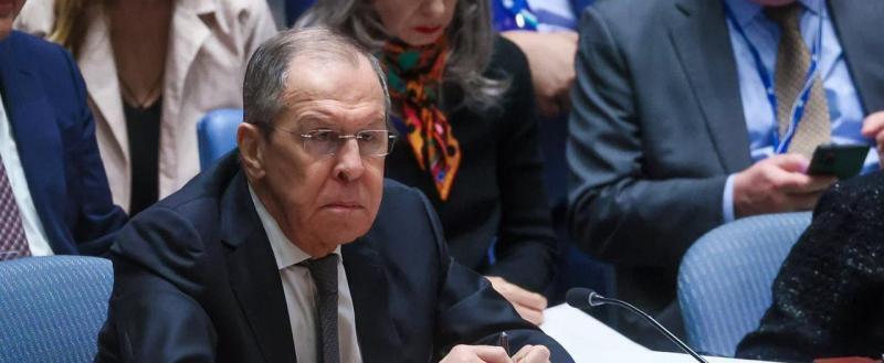 DE: США получили два жестких предупреждения перед приездом Лаврова