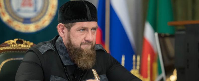 Кадыров написал письмо Путину с просьбой отправить батальон «Ахмат» в Бахмут