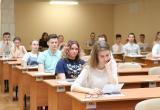 Первый в Беларуси централизованный экзамен пройдет 14 мая