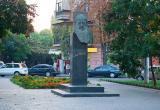 В Одессе снесут памятник Льву Толстому