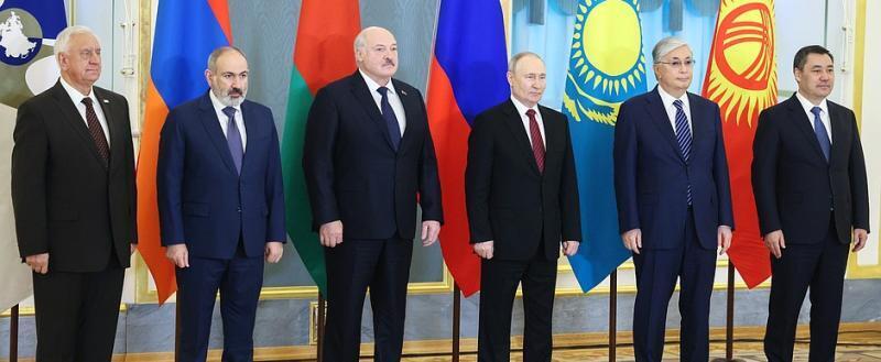 Путин назвал весьма успешным сотрудничество в рамках ЕАЭС