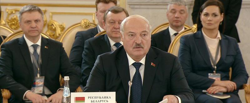 Лукашенко призвал «прорубить окно» в страны юго-востока