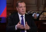 Медведев предупредил о превентивном ударе в случае передачи ядерного оружия Украине