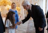 Беженку из Украины, которая назвала Россию «г…ом», принял президент Чехии