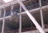 Рабочий разбился при ремонте спорткомплекса в Солигорске