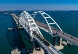 На Крымском мосту звучал сигнал тревоги, всех просили покинуть мост
