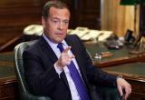 Медведев пригрозил ударами по нестандартным целям в Украине