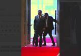 Служба безопасности скрутила помощника Си Цзиньпина  на саммите БРИКС