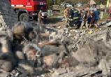 49 человек погибли из-за прилетевшей в магазин ракеты под Харьковом