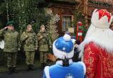 Дед Мороз приказал пограничникам пропустить Новый год в Беларусь