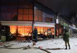 Пожар площадью 1200 кв. м. потушили на рынке в Челябинске