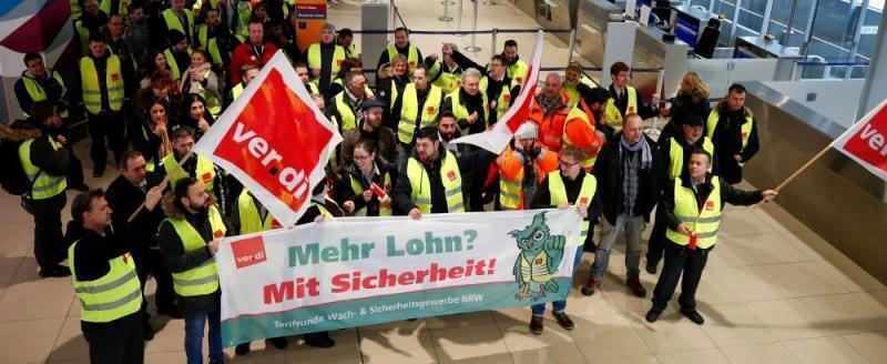 Сотни авиарейсов отменили из-за забастовок в 11 аэропортах Германии