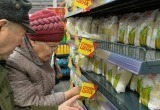 Белорусы тратят на еду почти 40% зарплаты