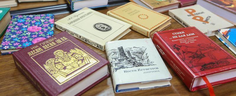 Названы самые продаваемые книги в Беларуси