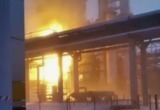 Сызранский НПЗ загорелся после атаки беспилотников