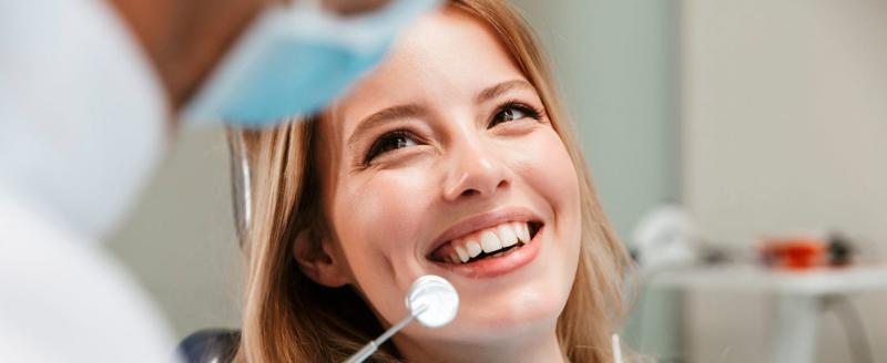 Собрали правила для здоровых зубов ко Всемирному дню здоровья полости рта