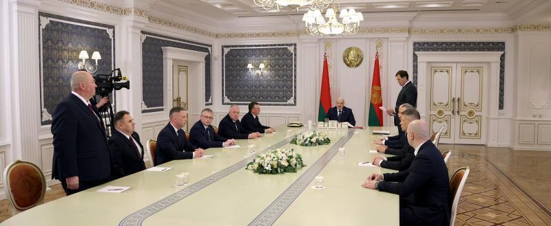 Лукашенко назначил новых чиновников в регионы