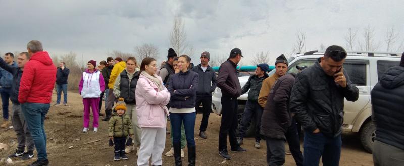 Из Оренбурга принудительно эвакуируют людей