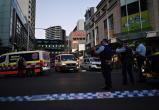 Шесть человек погибли при нападении с ножом в торговом центре Сиднея