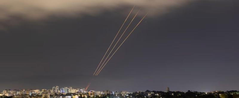 Иран выпустил ракеты по Израилю, всего страну атакуют 5 противников