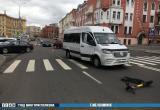 Девушка на самокате попала под маршрутку в Минске