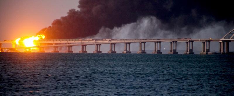 The Sun: Украина планирует разрушить Крымский мост до середины июля