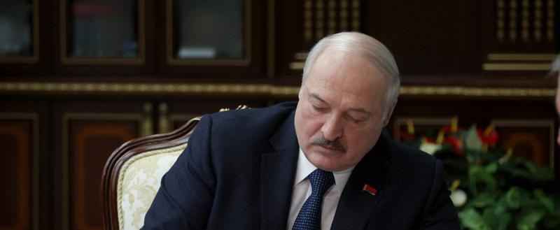Беларусь приостановила участие в договоре о вооруженных силах в Европе