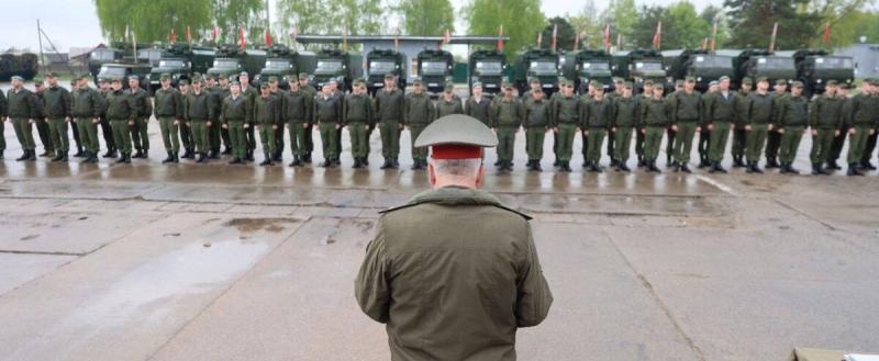 Повестки военнообязанным будут вручать в Беларуси не позднее, чем за неделю