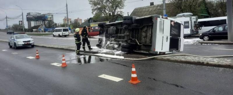 Маршрутка с пассажирами перевернулась в Бресте по вине водителя