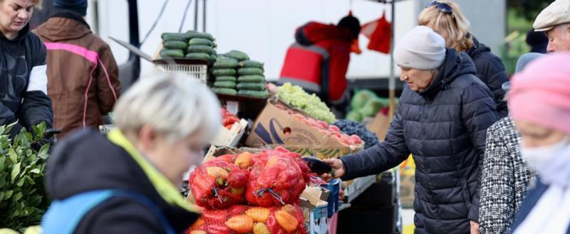 Пенсионерам и инвалидам бесплатно доставят продукты с сельхозярмарок