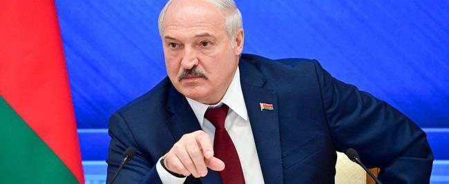 Лукашенко требует усилить контроль над азартными играми