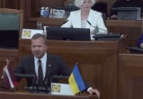 Депутата латвийского сейма удалили с заседания за защиту русского языка Депутата латвийского сейма удалили с заседания за защиту русского языка