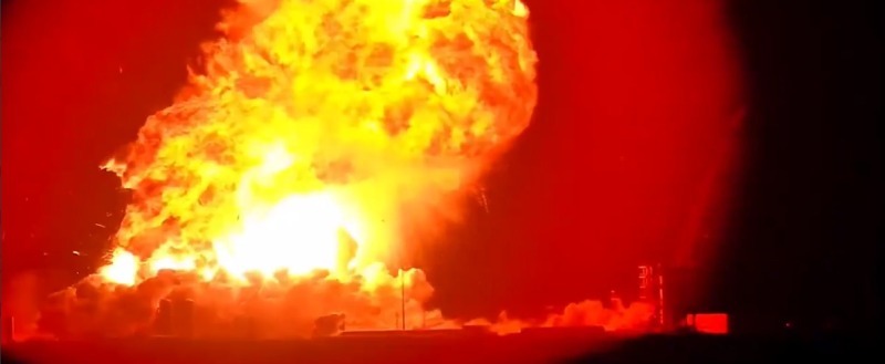 В Техасе во время испытаний взорвалась ракета SpaceX Starship