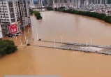 Юг Китая затоплен: более 180 тысяч пострадавших