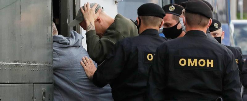 В Беларуси задержана группа, перевозившая мигрантов в Россию