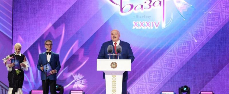 «Никто не знает, к чему ведёт ИИ»: Лукашенко на культурном форуме в Витебске