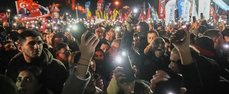 Взрыв недовольства: почему протесты в Стамбуле сравнивают с «кастрюльной революцией»