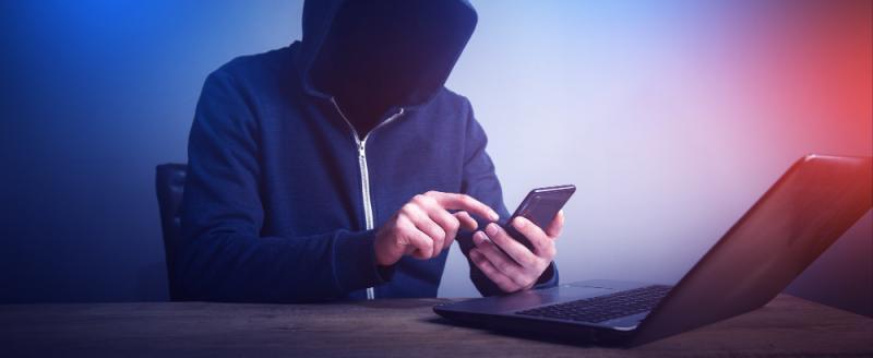 Фокус мошенников — женщины и горожане: исследование показало новые тенденции