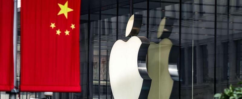 Apple обвиняют в эксплуатации работников в Китае