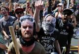 Криминальные синдикаты и радикалы против миграционных служб: новая волна насилия в Америке