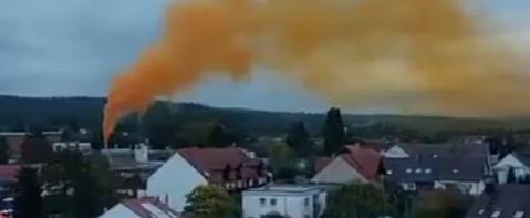 В Баварии произошла авария на химзаводе: над городом поднялось жёлтое облако