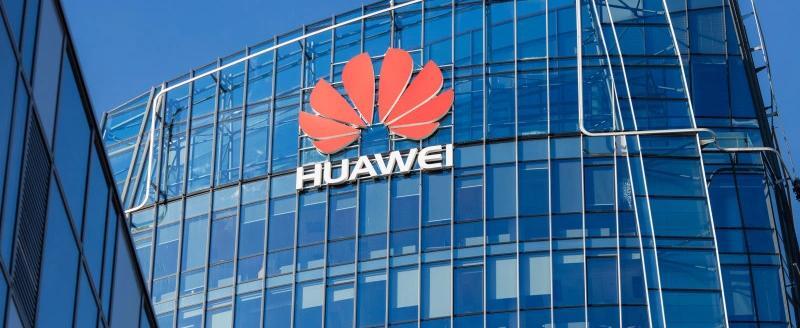 Китай переманивает лучших инженеров Кореи — более 300 уже в HUAWEI