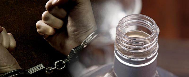 Продали святыню за бутылку водки